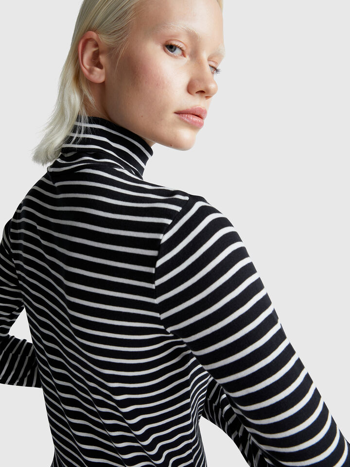 T-SHIRT L/S Femme image number 4